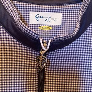 Greg Norman golf dress size M  Navy Blue and white. Lots of Pockets!!!